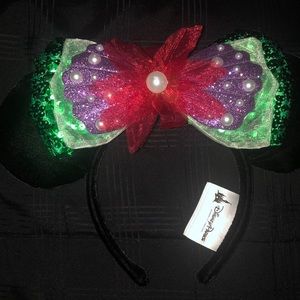 A Mickey Ears Head band